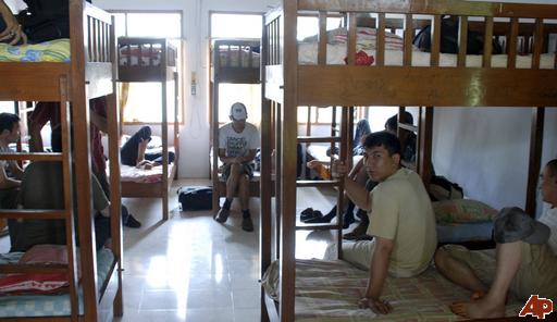 Hazara asylum seekeres in Indonesia detention centre