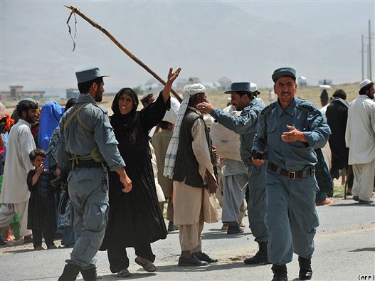 Afghan police shooting to kill Hazara people in Kabul