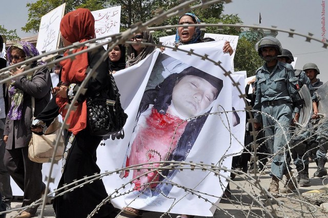 Kabul: Demonstration condemning killing Hazara girl Shakila