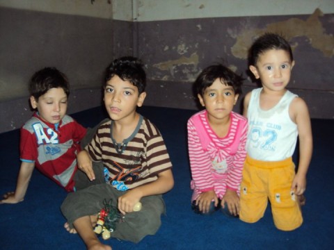پناهجویان افغانستانی در یونان