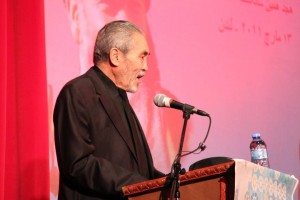حاجی مرزوق علی در حال سخنرانی