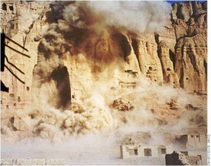 The distruction of Bamyan Statue by the savages Taliban