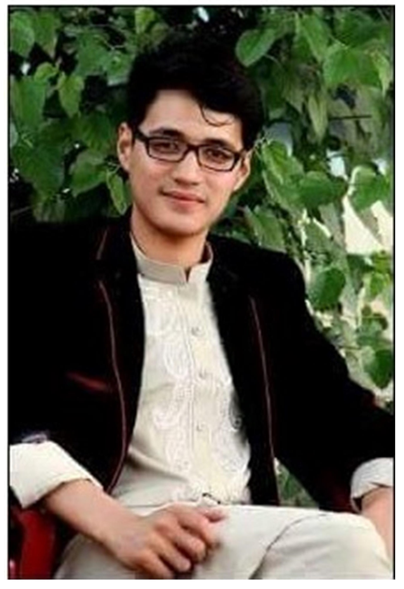Shoaib Mehryar is a former student of the Star Educational Society in Quetta, Pakistan. He studies economics at Bakhtar University in Kabul.